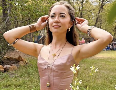 Full leaked Mayahiga private onlyfans photo