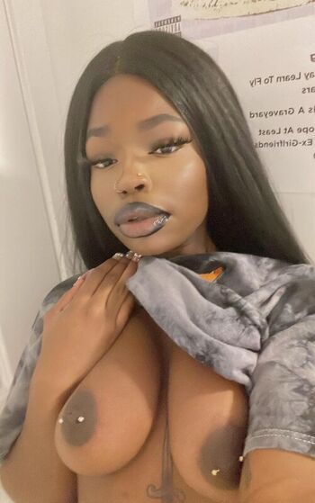 Full leaked Mayhashira  page private onlyfans photo