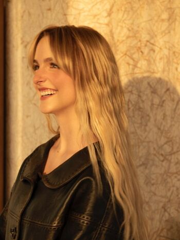 Full leaked Mckenna grace  page private onlyfans photo