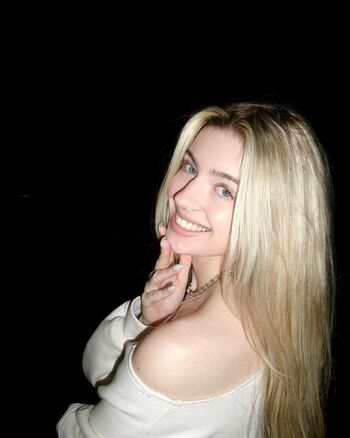 Full leaked Mckennabull page private onlyfans photo