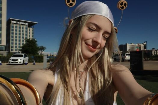Full leaked Mckennabull page private onlyfans photo