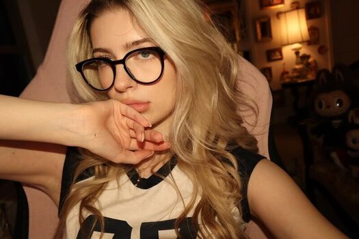 Full leaked Mckennabull page private onlyfans photo