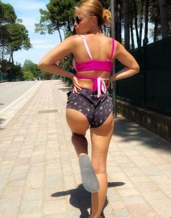 Full leaked Me martiina private onlyfans photo