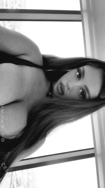 Full leaked Mewbbygirl private onlyfans photo