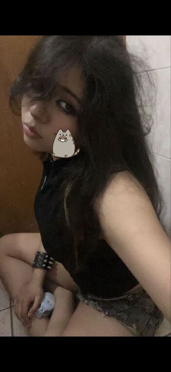 Full leaked Meavorr private onlyfans photo