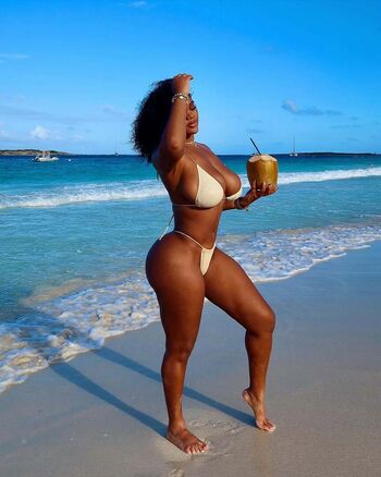 Full leaked Medina imani private onlyfans photo