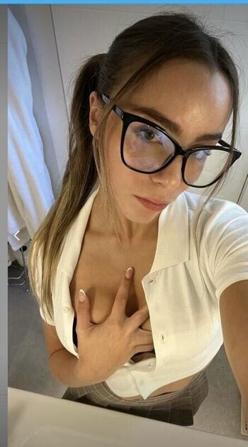 Full leaked Meelah robbins private onlyfans photo