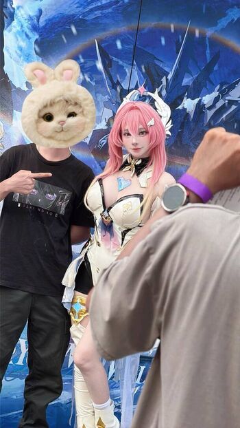 Full leaked Meenfox private onlyfans photo