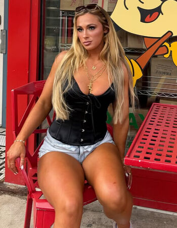 Full leaked Megan bayne  page private onlyfans photo