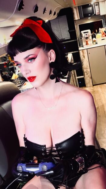 Full leaked Megan louise page private onlyfans photo