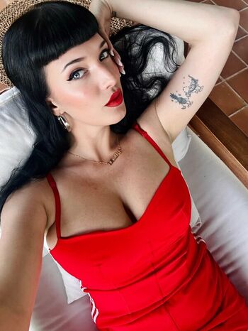 Full leaked Megan louise  page private onlyfans photo