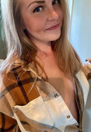 Full leaked Megan maddox page private onlyfans photo