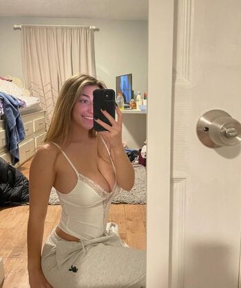 Full leaked Megan marie mccarthy private onlyfans photo
