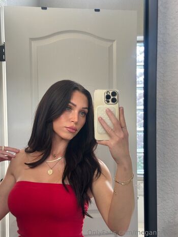 Full leaked Megannreign  page private onlyfans photo