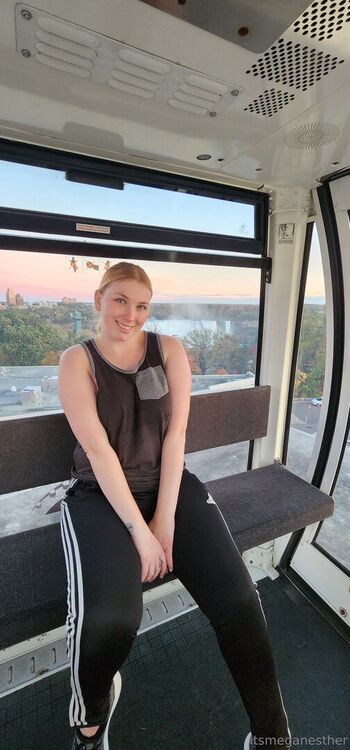 meganthickthighsfree