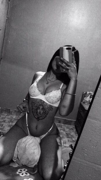 Full leaked Melamore private onlyfans photo