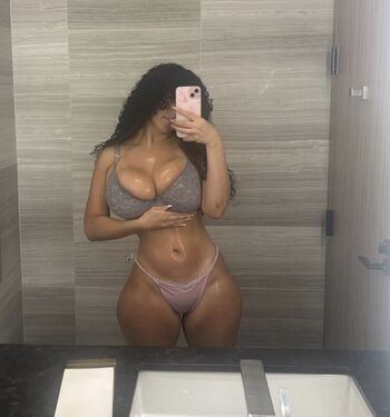 Full leaked Meldadel private onlyfans photo