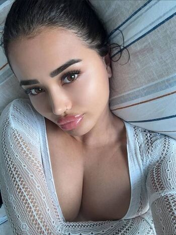 Full leaked Melek azad private onlyfans photo