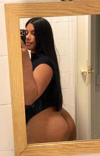Full leaked Melgoddesx private onlyfans photo