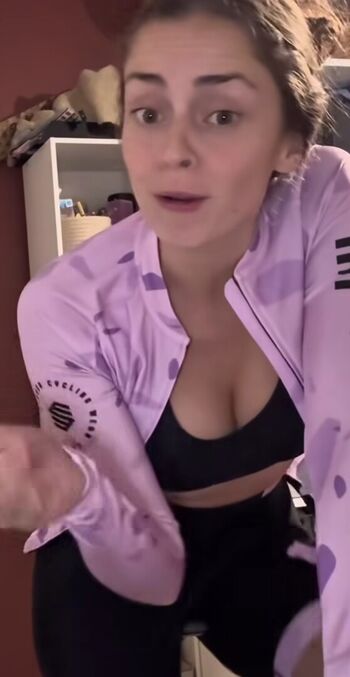 Full leaked Melinetv private onlyfans photo