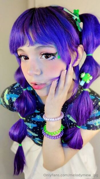 Full leaked Melody mew page private onlyfans photo