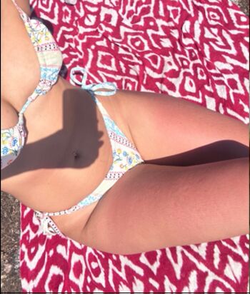 Full leaked Melzinha tadinha private onlyfans photo
