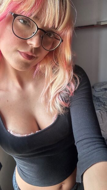 Full leaked Melzinha tadinha private onlyfans photo