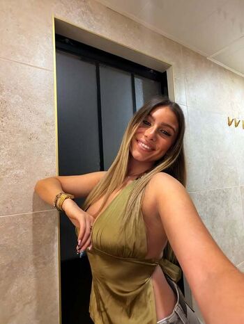 Full leaked Menezangel private onlyfans photo