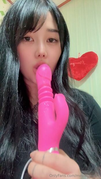 Full leaked Meowbeam private onlyfans photo