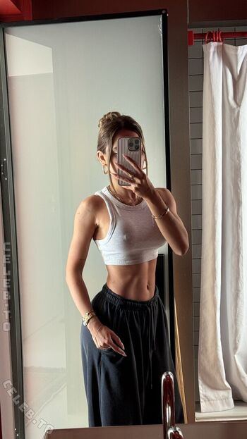 Full leaked Merve ozkan private onlyfans photo