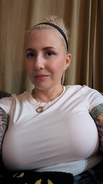 Full leaked Metal kat private onlyfans photo