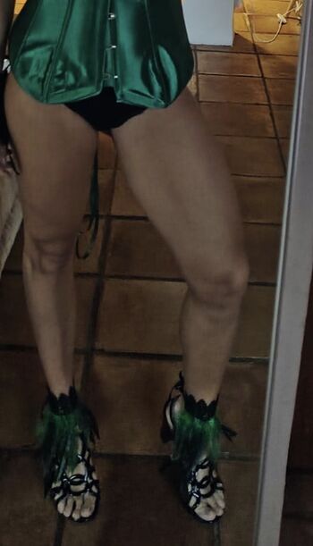 Full leaked Meuf en talons page private onlyfans photo