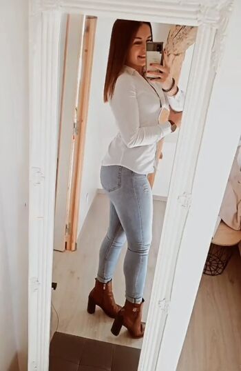 Full leaked Meuf en talons private onlyfans photo