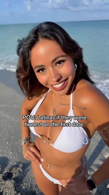 Full leaked Mexican girls private onlyfans photo