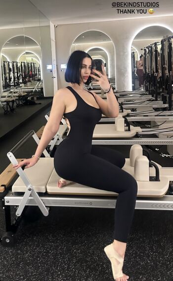 Full leaked Mez afram private onlyfans photo