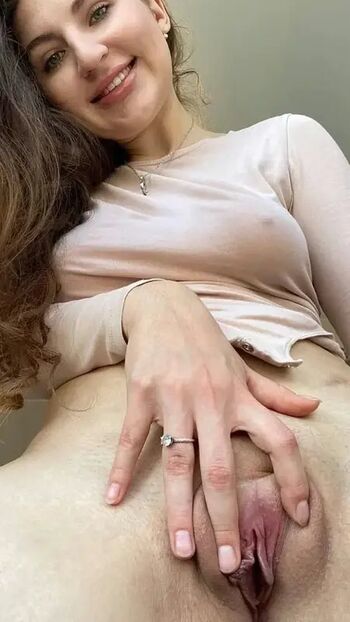 Full leaked Mi kana private onlyfans photo
