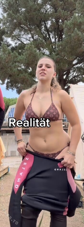 Full leaked Mia bender private onlyfans photo