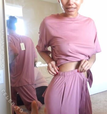 Full leaked Mia gates private onlyfans photo