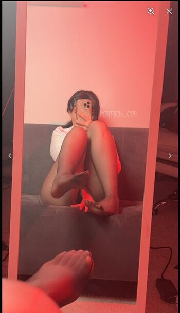 Full leaked Mia green tea private onlyfans photo