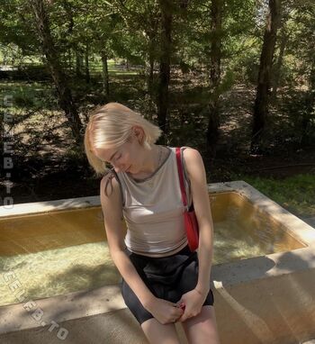 Full leaked Mia guethe private onlyfans photo