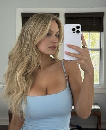 Full leaked Mia handley private onlyfans photo