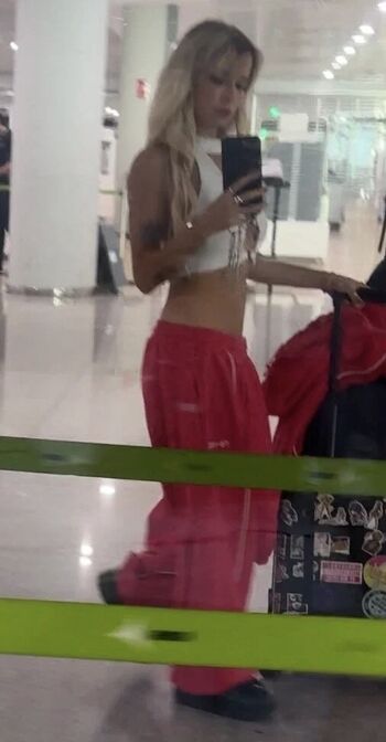 Full leaked Mia julia vip private onlyfans photo