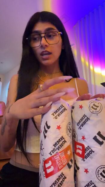 Full leaked Mia khalifa  page private onlyfans photo