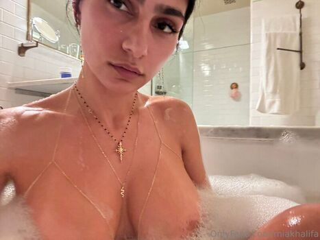 Full leaked Mia khalifa  page private onlyfans photo