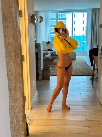 Full leaked Mia khalifa  page private onlyfans photo