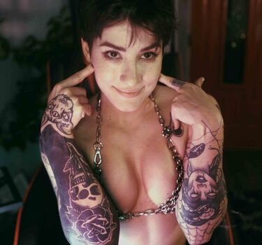 Full leaked Mia rand private onlyfans photo