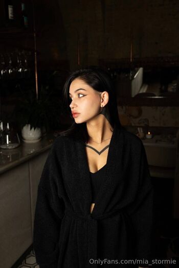 mia_stormie