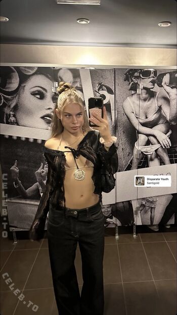 Full leaked Mia werner private onlyfans photo