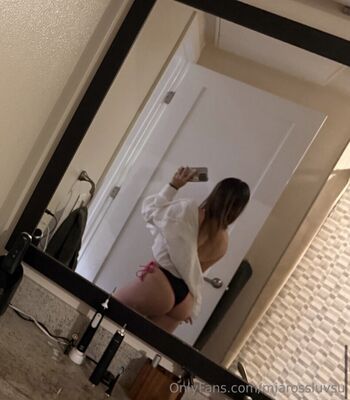 Full leaked Miarossluvsu private onlyfans photo