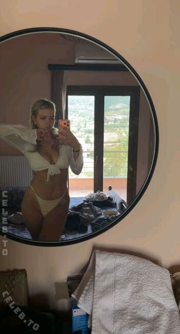 Full leaked Michakgu private onlyfans photo